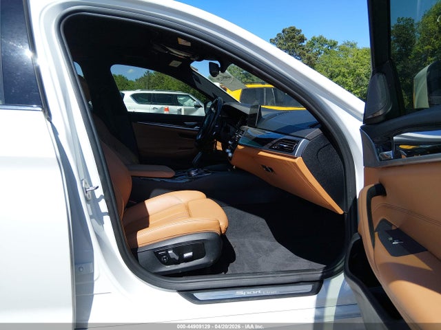 2018 BMW 530I 照片 5