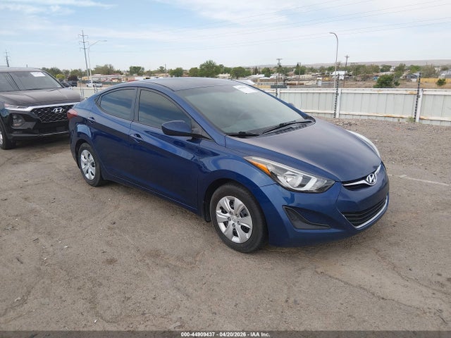 HYUNDAI ELANTRA SE - 1