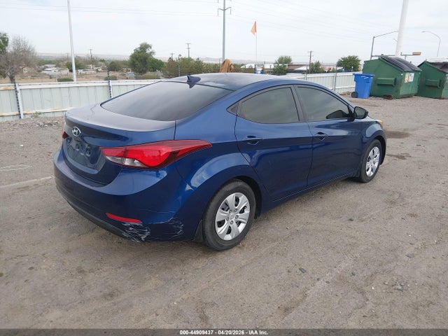 HYUNDAI ELANTRA SE - 4