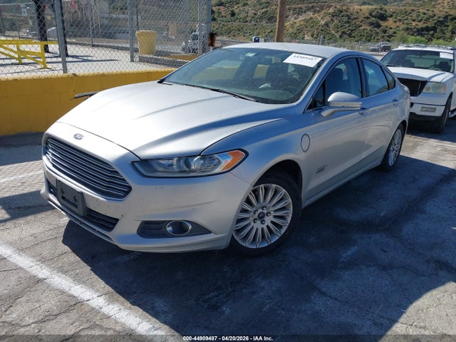 FORD FUSION ENERGI SE LUXURY - 2