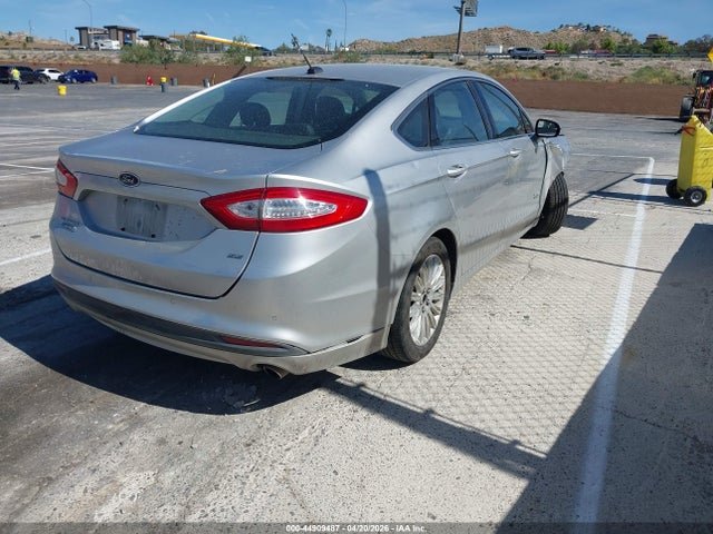 FORD FUSION ENERGI SE LUXURY - 4