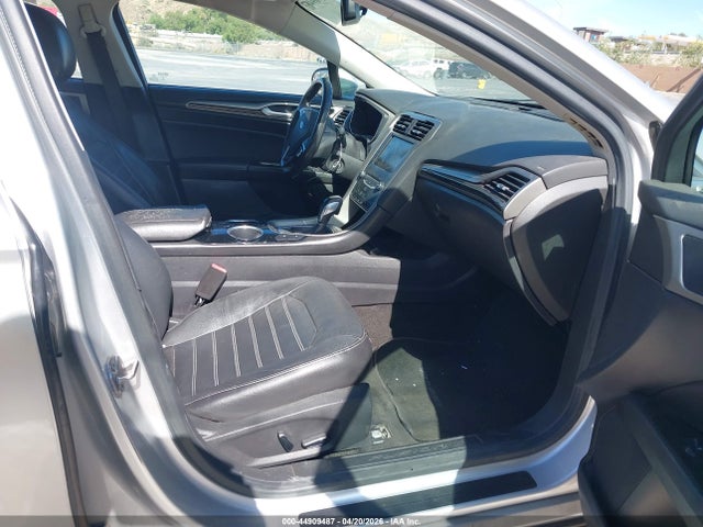 FORD FUSION ENERGI SE LUXURY - 5