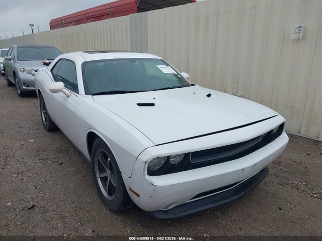 DODGE CHALLENGER - 1