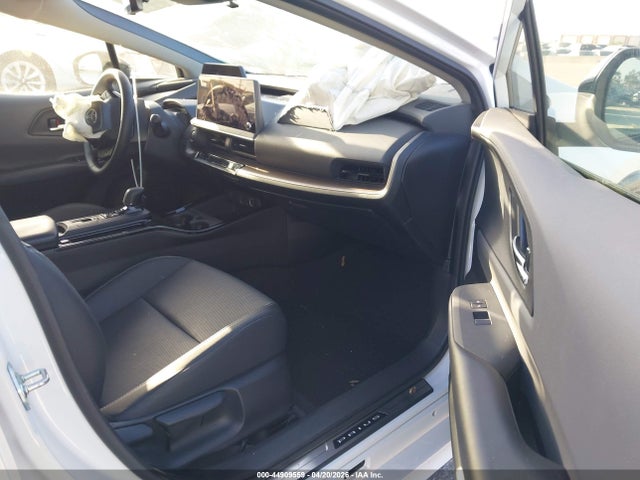 2024 Toyota PRIUS XLE 照片 5