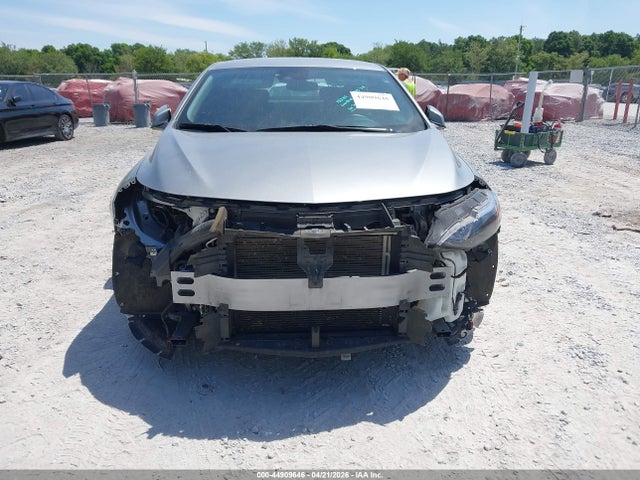 CHEVROLET MALIBU FWD 1LT - 6