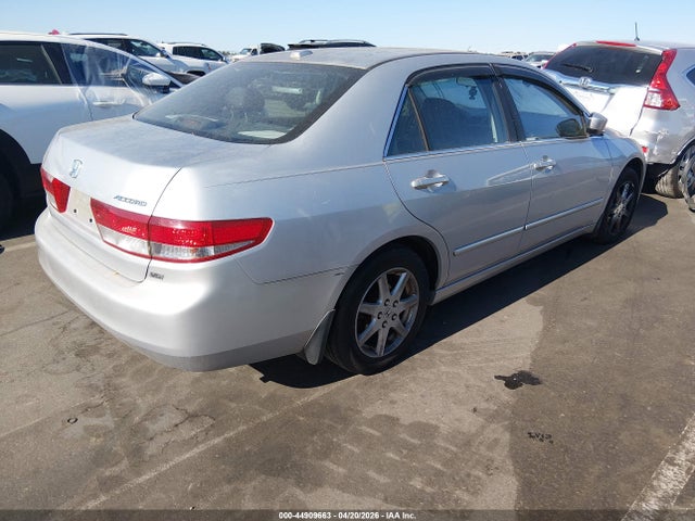 HONDA ACCORD 3.0 EX - 4