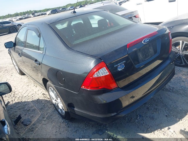 FORD FUSION SE - 3