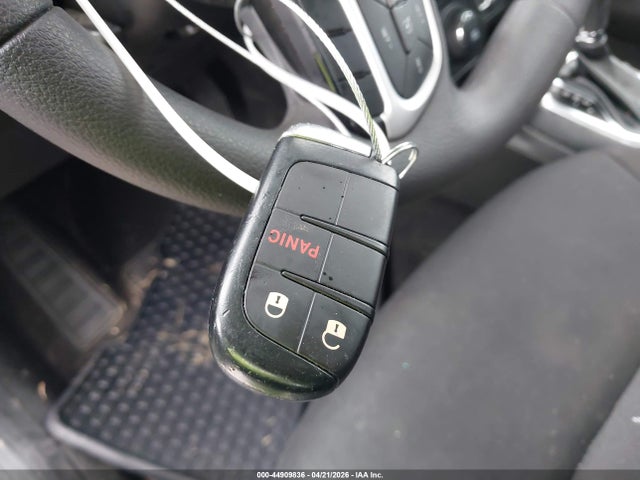 2023 JEEP RENEGADE LATITUDE 4X4 11