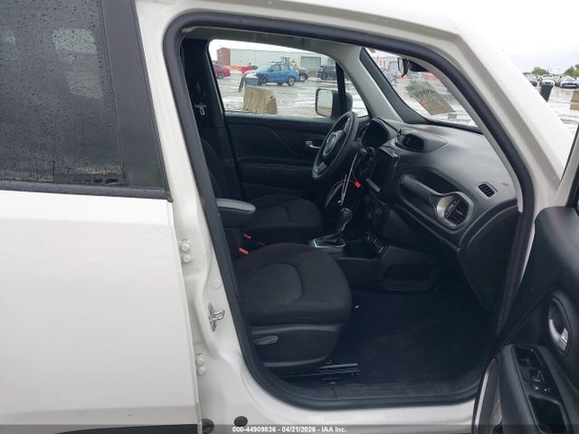 2023 JEEP RENEGADE LATITUDE 4X4 5