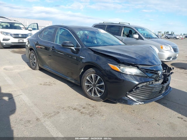 2018 TOYOTA CAMRY LE