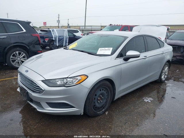 FORD FUSION SE - 2