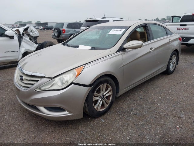 HYUNDAI SONATA GLS - 2