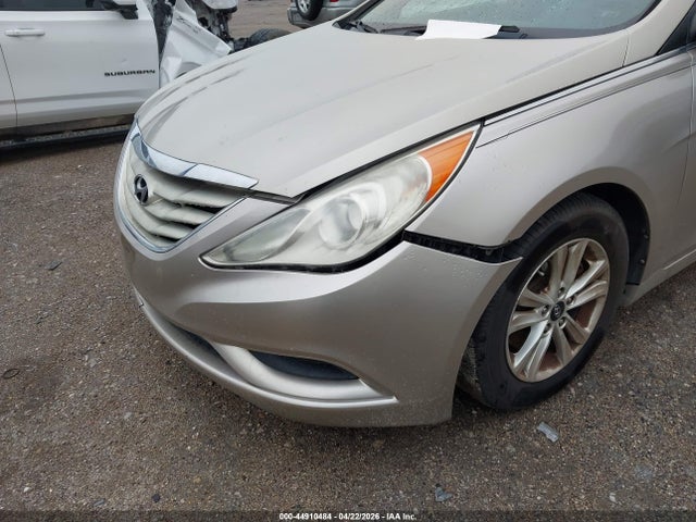 HYUNDAI SONATA GLS - 6