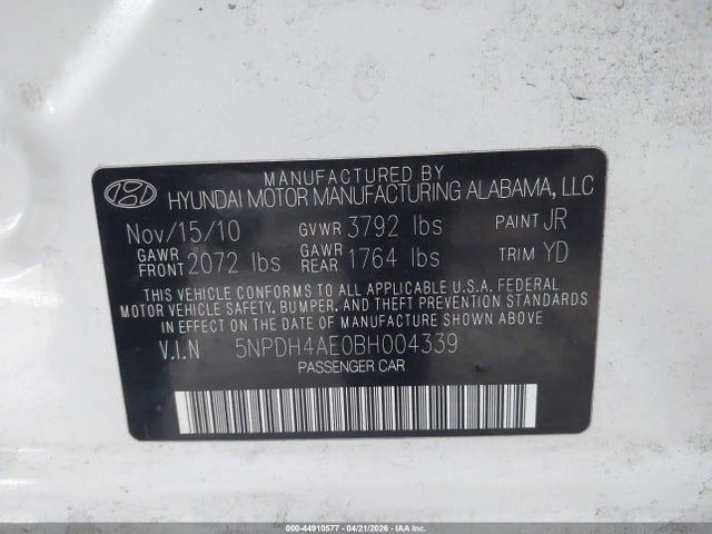 HYUNDAI ELANTRA GLS - 9