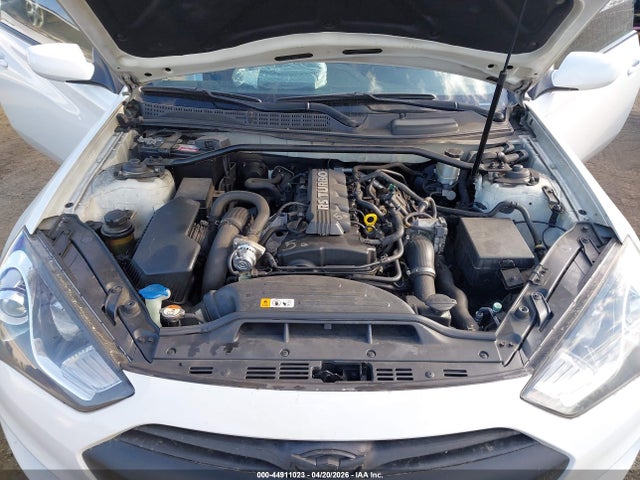 HYUNDAI GENESIS 2.0T - 10