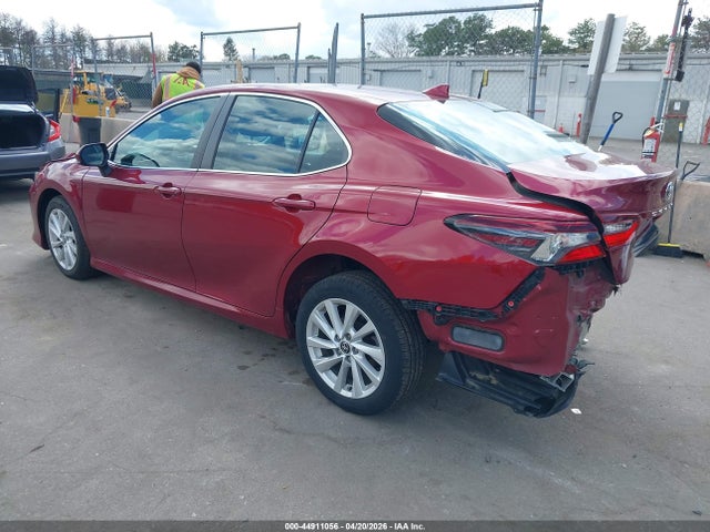 TOYOTA CAMRY - 3