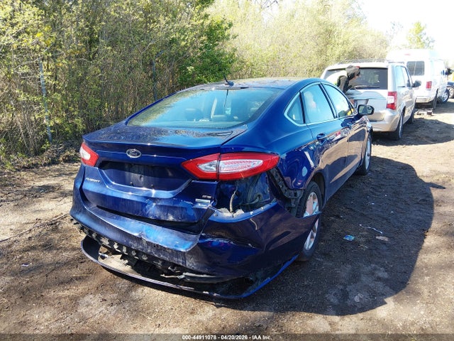 FORD FUSION SE - 4