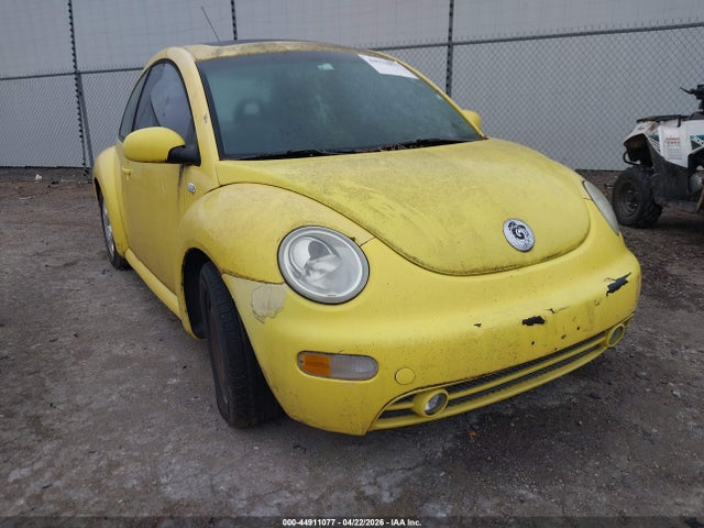 2002 VOLKSWAGEN NEW BEETLE GLS