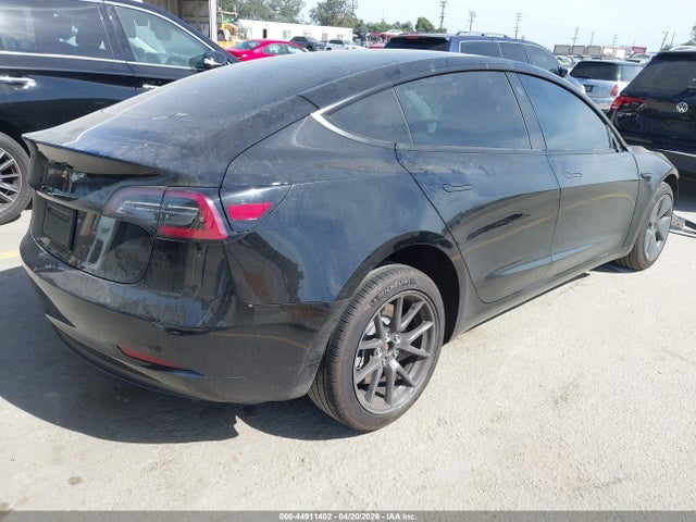 2023 Tesla MODEL 3 REAR-WHEEL DRIVE — фото 4