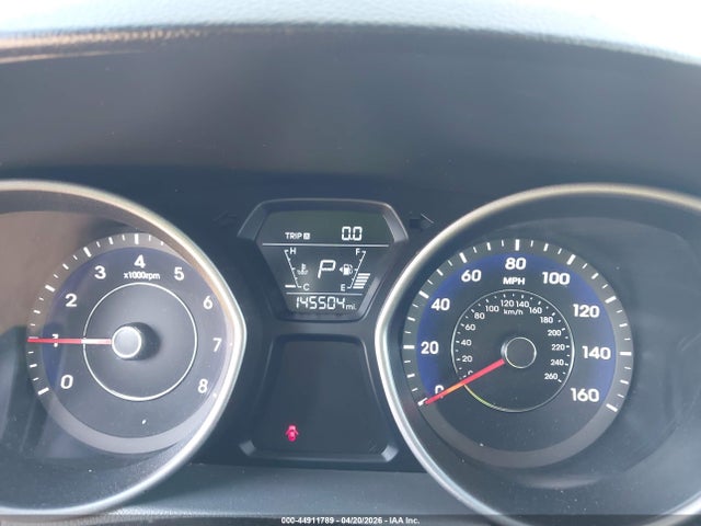 HYUNDAI ELANTRA SE - 7