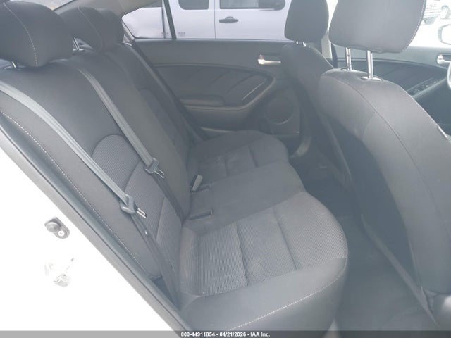 KIA FORTE - 8