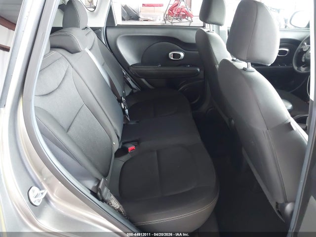 KIA SOUL - 8