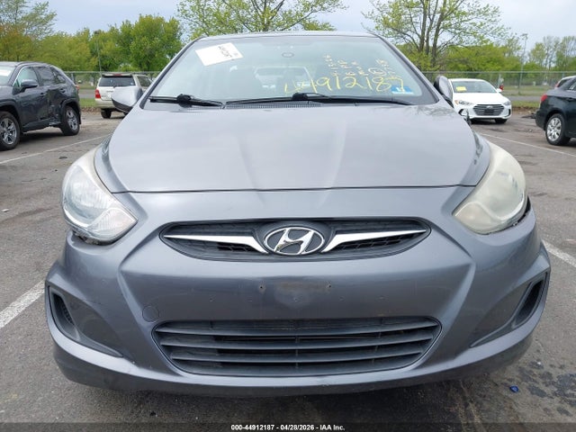 2014 Hyundai ACCENT GLS — миниатюра 12