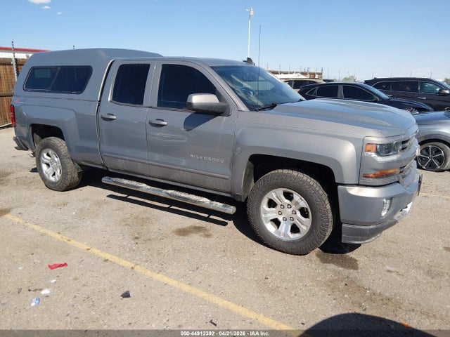 2017 Chevrolet SILVERADO 1500 2LT 照片 1