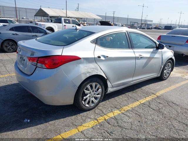 صورة 4 لـ 2012 Hyundai ELANTRA GLS