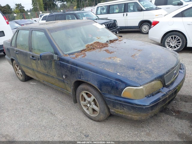 1999 VOLVO S70 