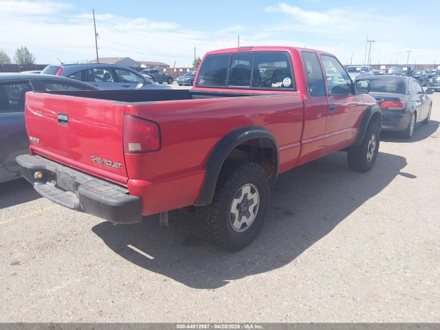 CHEVROLET S-10 LS - 4