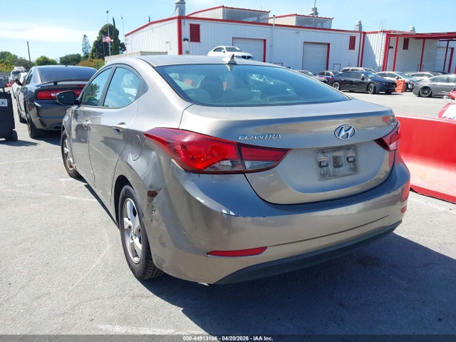 HYUNDAI ELANTRA - 3