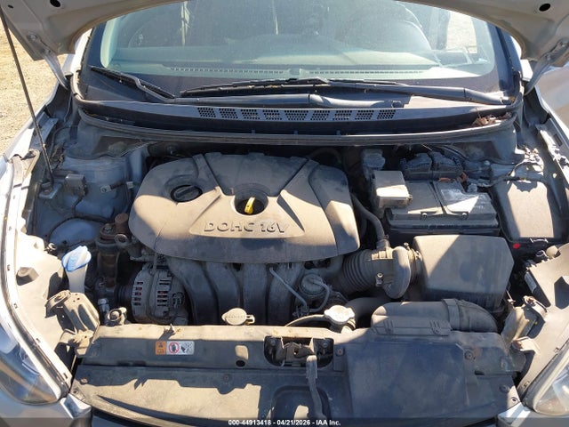 HYUNDAI ELANTRA LIMITED - 10