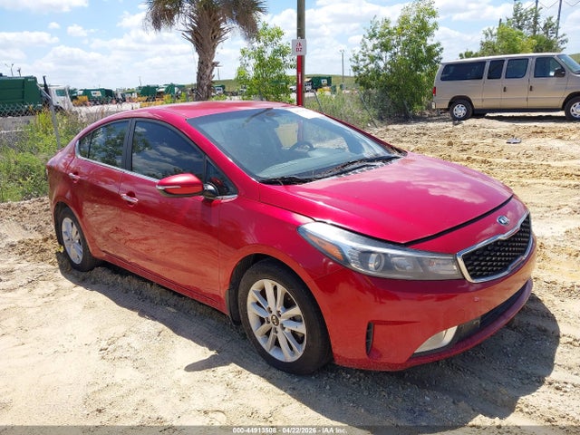 KIA FORTE S - 1