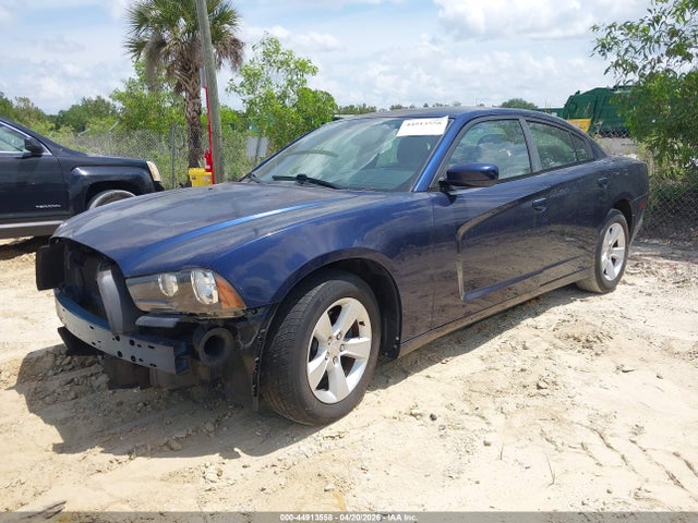 DODGE CHARGER SE - 2