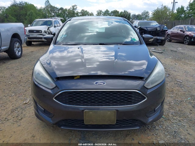 FORD FOCUS SE - 6