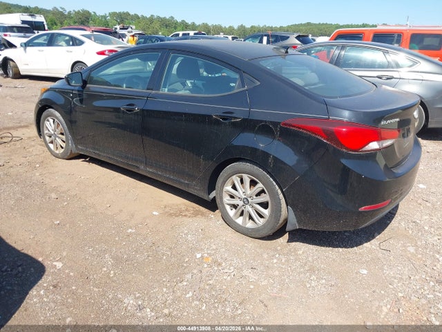HYUNDAI ELANTRA SE - 3