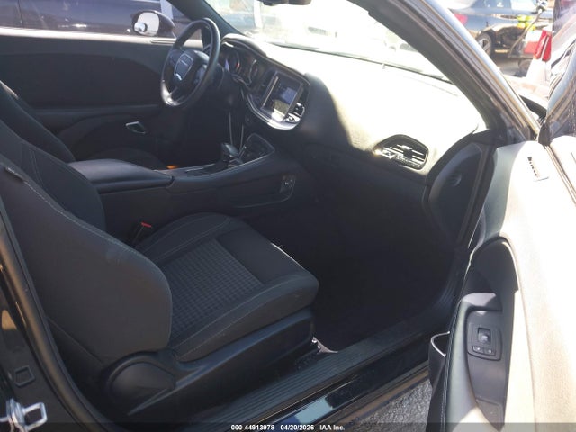 DODGE CHALLENGER - 5