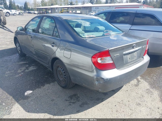TOYOTA CAMRY - 3