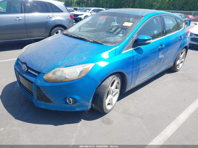 FORD FOCUS TITANIUM - 2