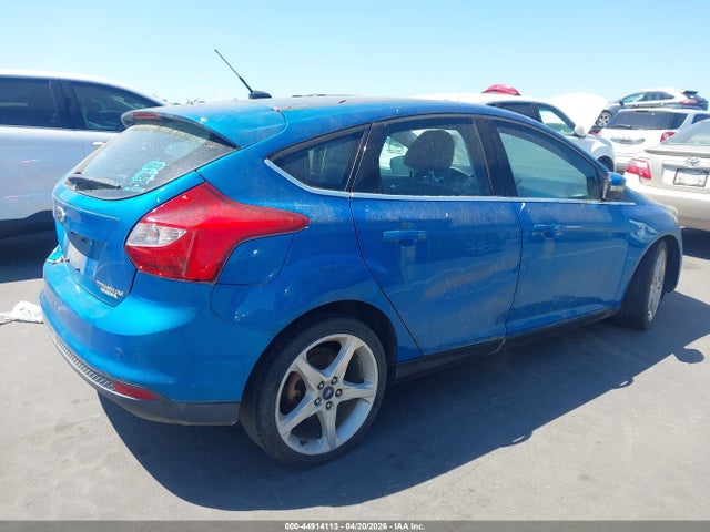 FORD FOCUS TITANIUM - 4