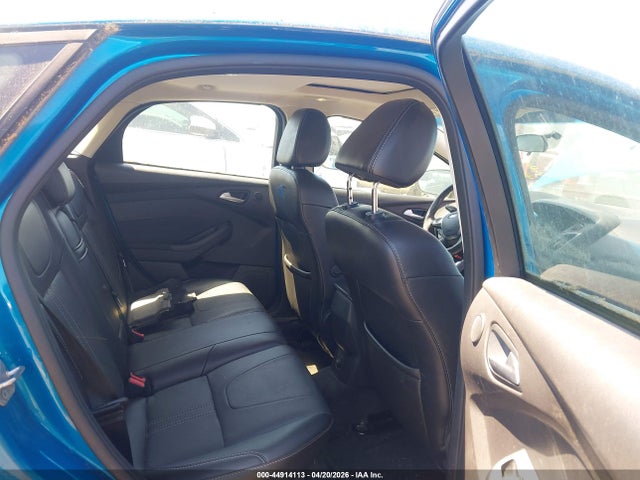 FORD FOCUS TITANIUM - 8