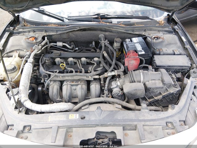 FORD FUSION SEL - 10