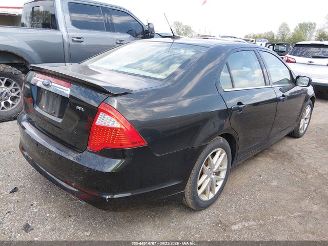FORD FUSION SEL - 4