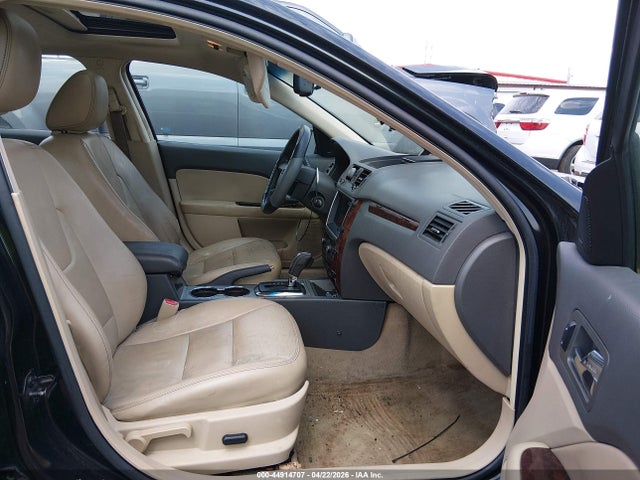 FORD FUSION SEL - 5