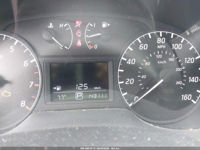 NISSAN SENTRA S - 7