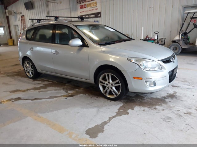 HYUNDAI ELANTRA TOURING SE - 1