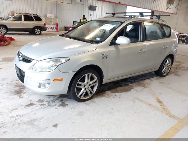 HYUNDAI ELANTRA TOURING SE - 2