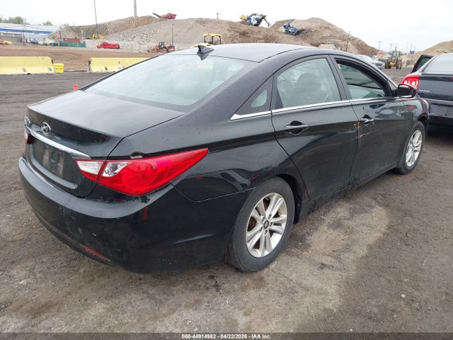 HYUNDAI SONATA GLS - 4