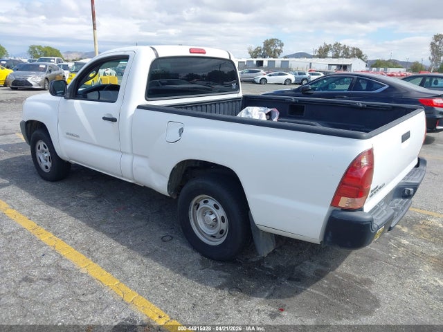 TOYOTA TACOMA - 3